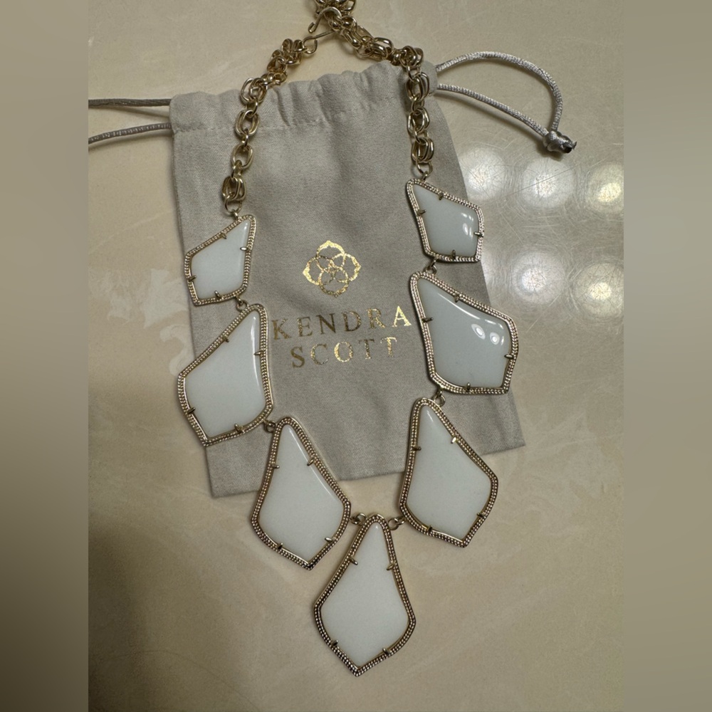 Kendra Scott Statement Necklace Gold White